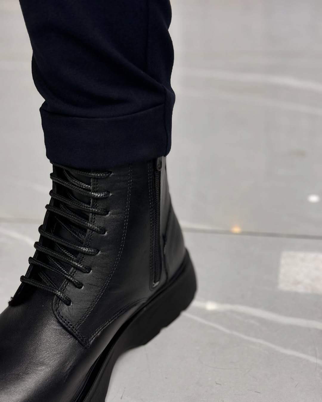 High Top Lace Up Men's Leather Boots