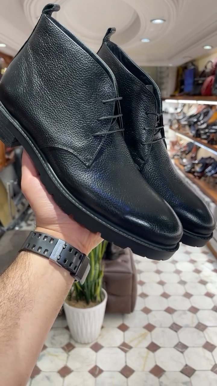 Simple Fashion Men's Leather Boots